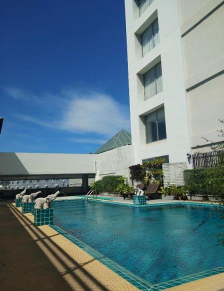 The City Hotel Sriracha