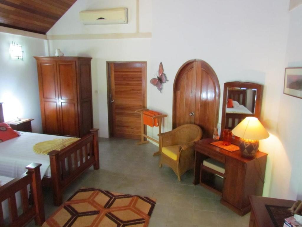 Kingsacre, Пхукет