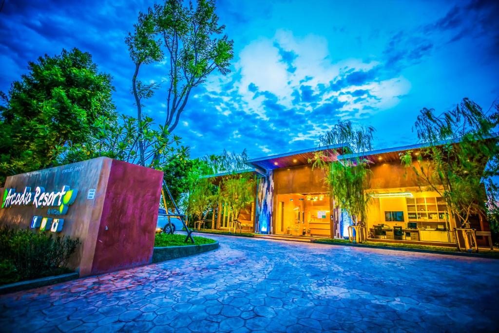 Arcadia Resort, Чонбури