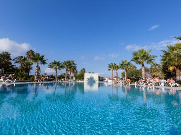 Курортный отель Seabel Alhambra Beach Golf & Spa