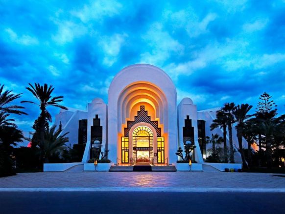 Отель Radisson Blu Palace Resort & Thalasso, Djerba, Хумт-Сук