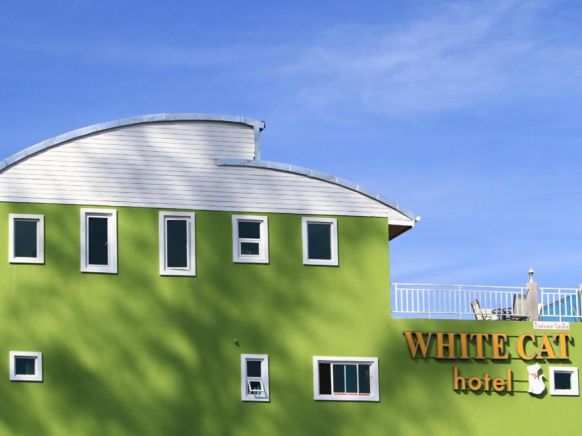 Отель White Cat, Кхаулак