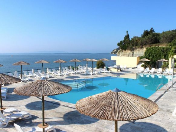 Ionian Sea View Hotel, Кавос