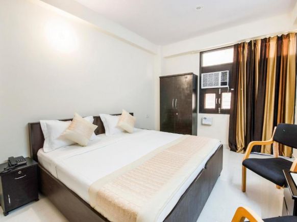 OYO 14704 The Quba International