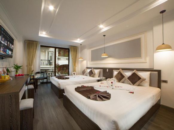 Galliot Central Hotel