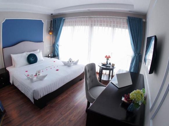 Hanoi La Castela Hotel