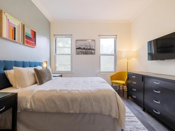 The Duffy Times Square by Kasa