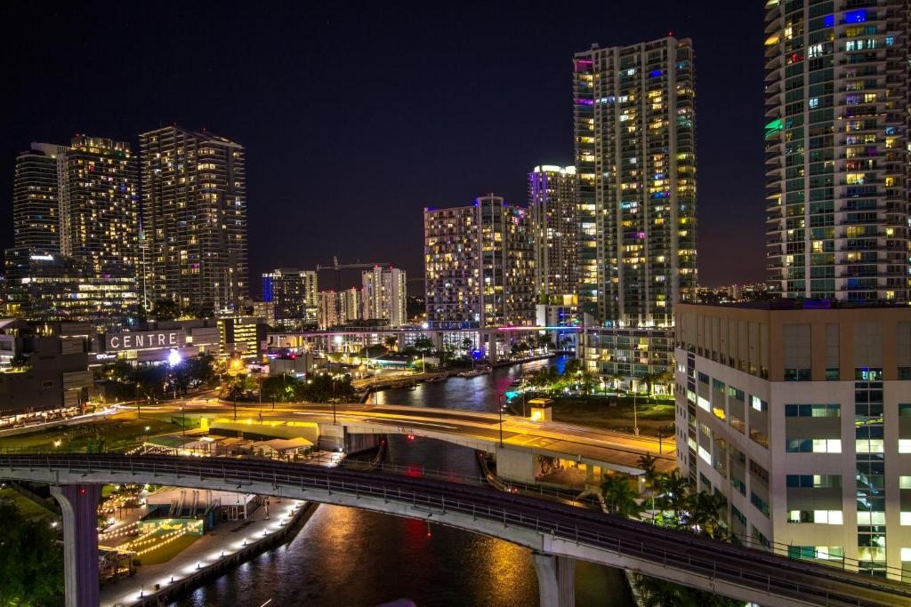 Comfort Inn & Suites Downtown Brickell-Port of Miami, Майами