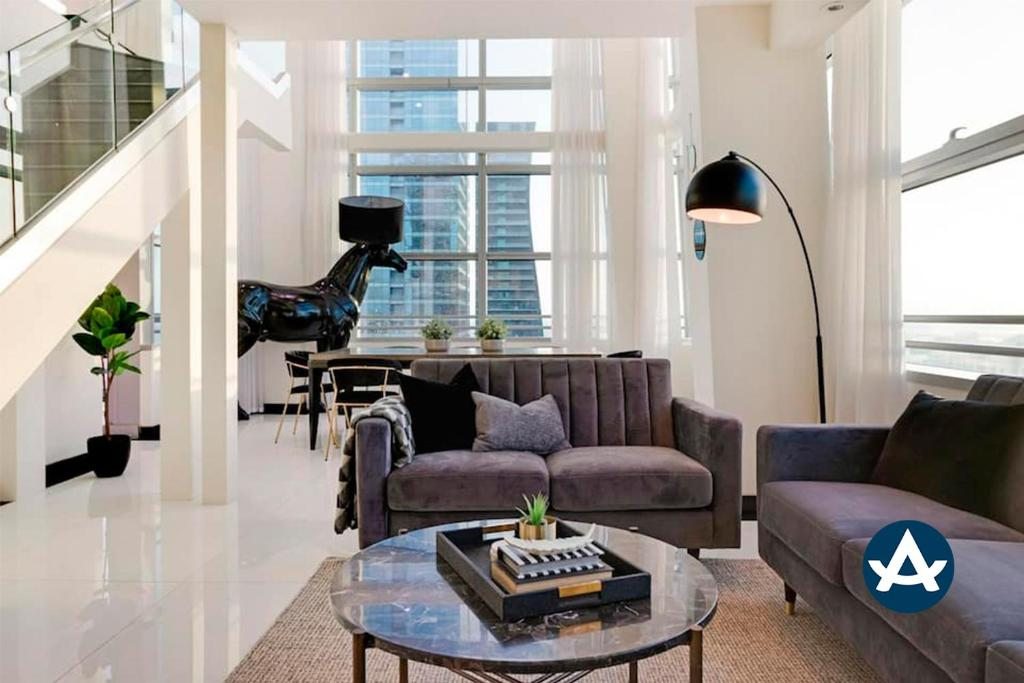 Sextant's Conrad Hilton Brickell Penthouse 3404 (34th Floor), Майами