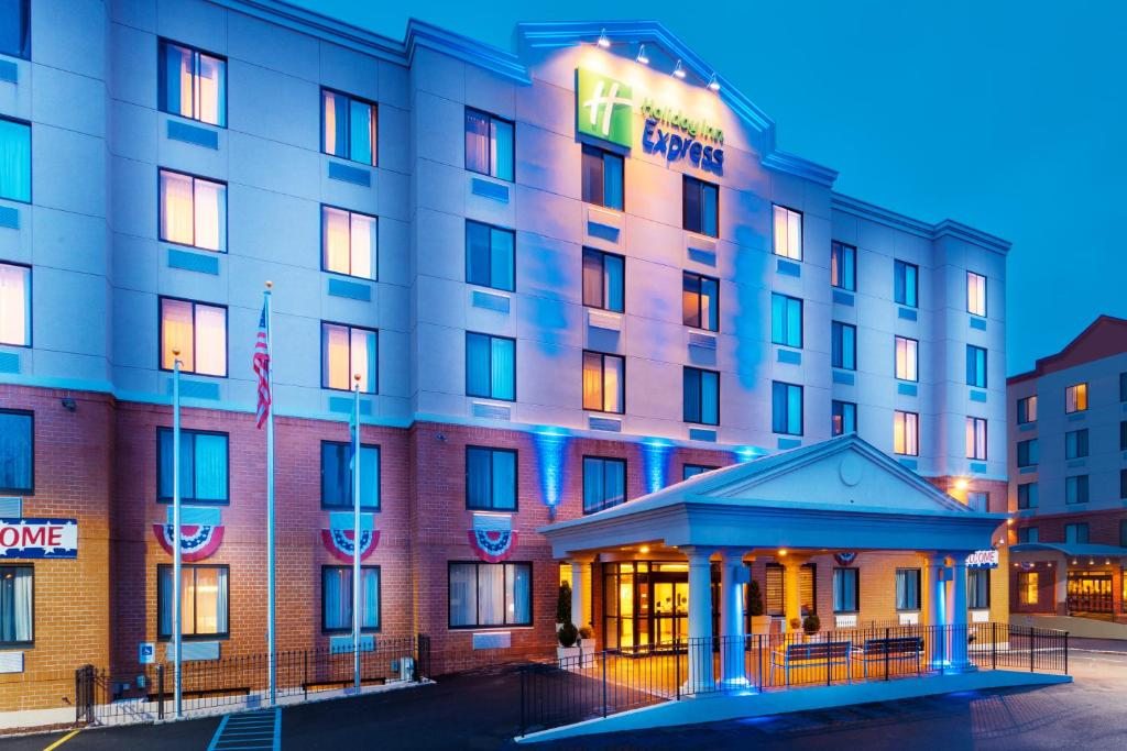 Holiday Inn Express Staten Island West, an IHG Hotel, Нью-Йорк