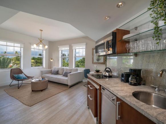 Allure Suites at the Stand on Ocean