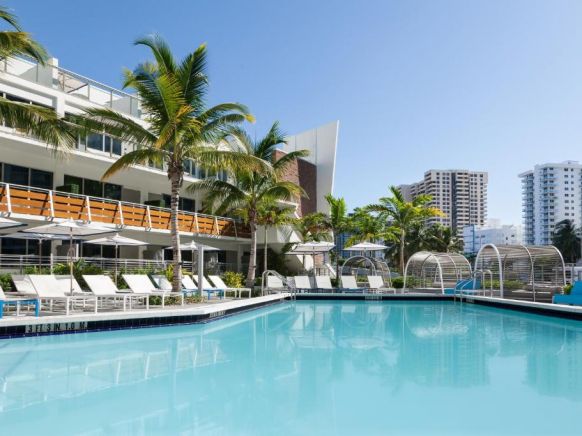 The Gates Hotel South Beach - a Doubletree by Hilton