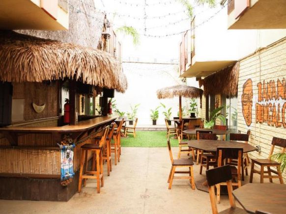 Banana Bungalow West Hollywood Hotel & Hostel