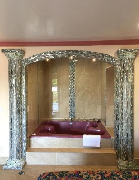 Foxy's Motor inn on Florence & Hoover St