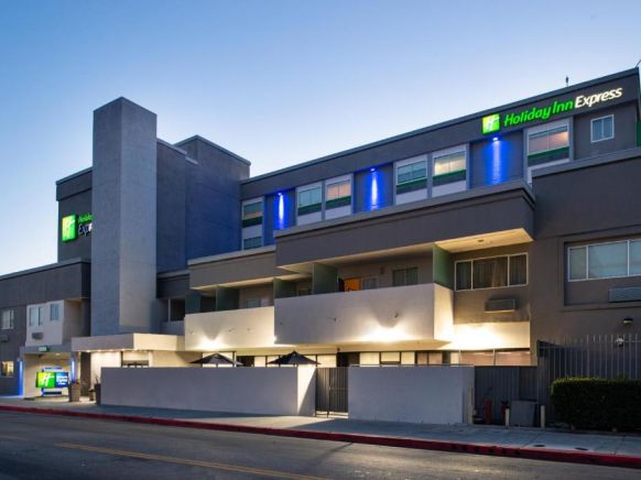 Holiday Inn Express Los Angeles Downtown West, an IHG Hotel