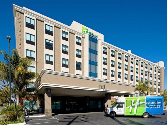 Holiday Inn Express Los Angeles LAX Airport, an IHG Hotel, Лос-Анджелес
