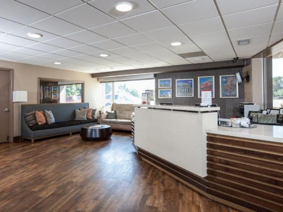 Carlton Inn Midway, Чикаго