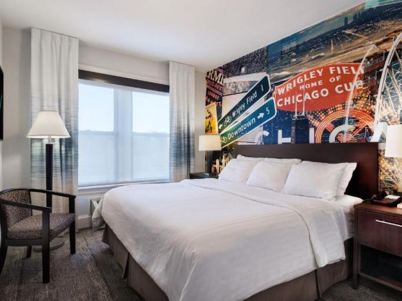 Hotel Versey Days Inn by Wyndham Chicago