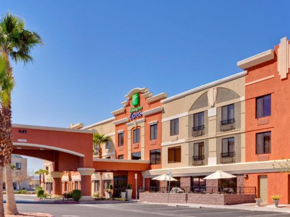 Holiday Inn Express Hotel and Suites - Henderson, an IHG Hotel