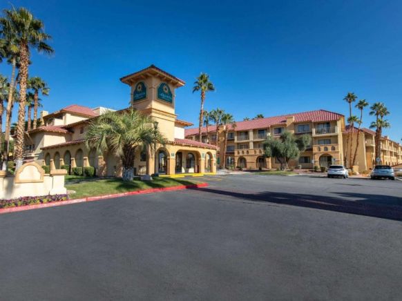La Quinta by Wyndham Las Vegas Airport N Conv.