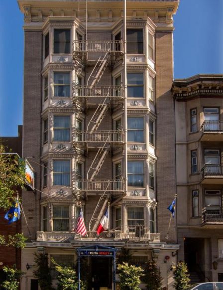 Cornell Hotel de France