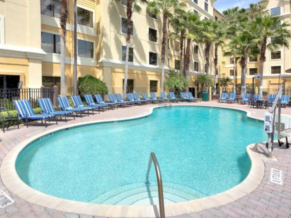 staySky Suites I-Drive Orlando Near Universal