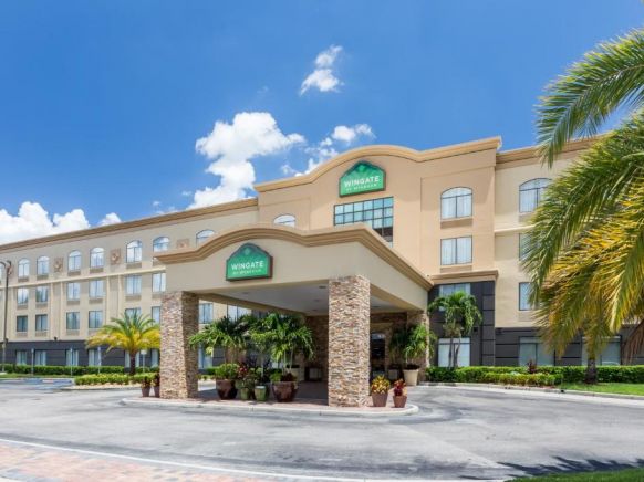 Wingate by Wyndham - Universal Studios and Convention Center