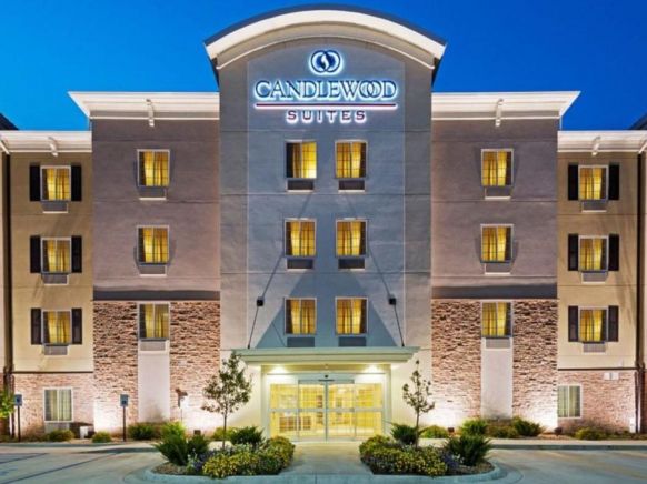 Candlewood Suites Portland Airport, an IHG Hotel, Портленд