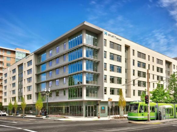 Hyatt House Portland / Downtown