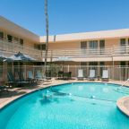 La Jolla Riviera Inn