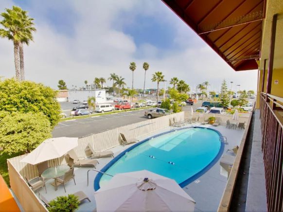 Ramada by Wyndham San Diego Airport
