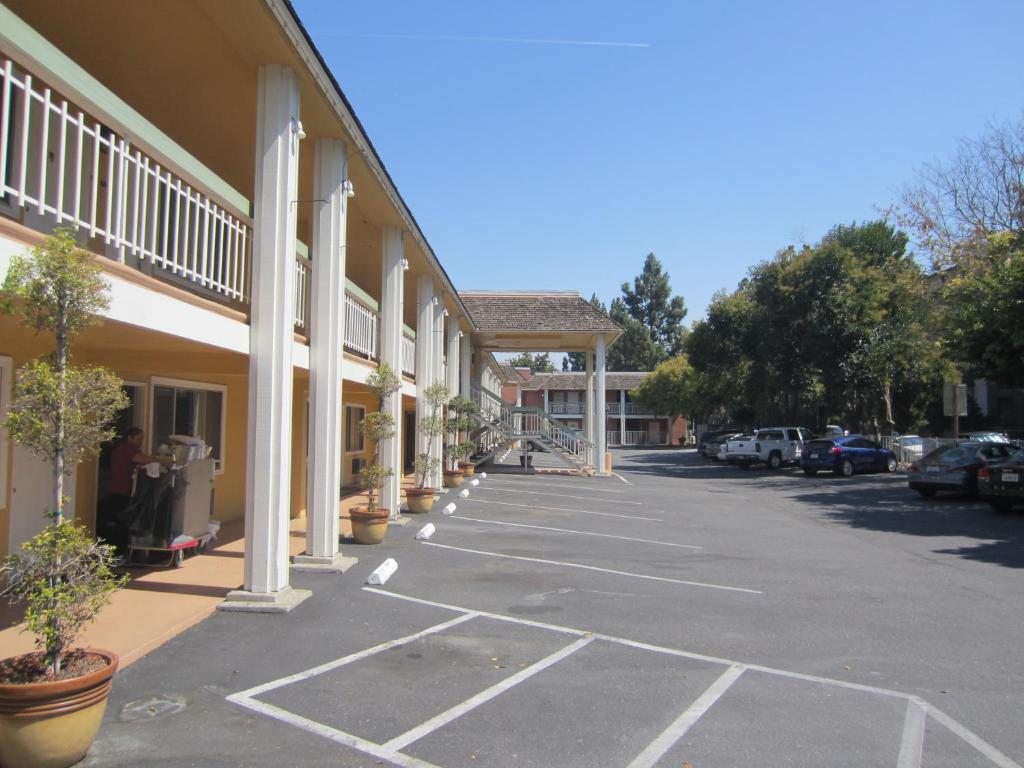 Caravelle Inn & Suites, Сан-Хосе