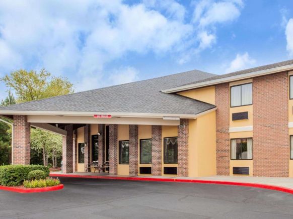 Baymont by Wyndham Smyrna, Атланта