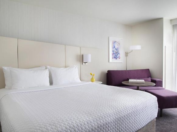 Crowne Plaza Hotel Atlanta Perimeter at Ravinia, an IHG Hotel