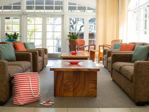 Coconut Waikiki Hotel, Гонолулу