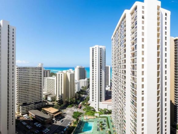 Hawaiian Sun Holidays