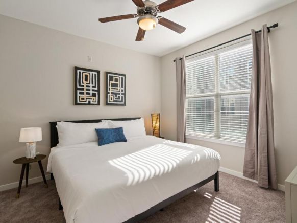 Kasa Dallas Near SMU, Даллас