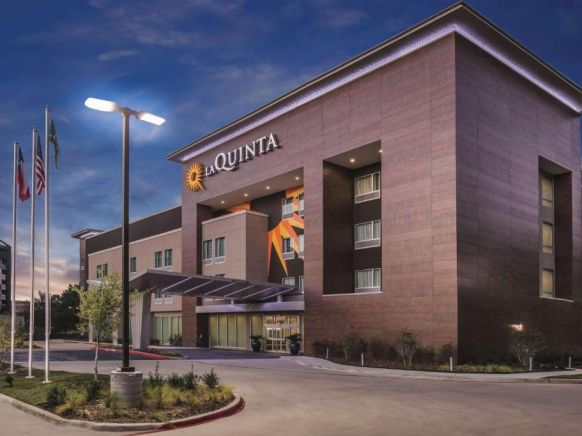 La Quinta by Wyndham Dallas - Richardson
