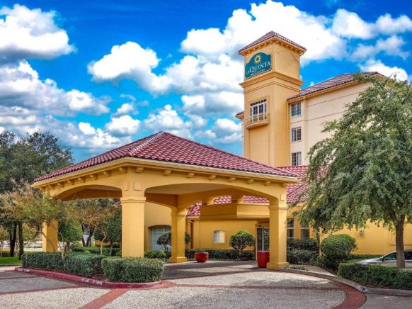 La Quinta by Wyndham Dallas North Central