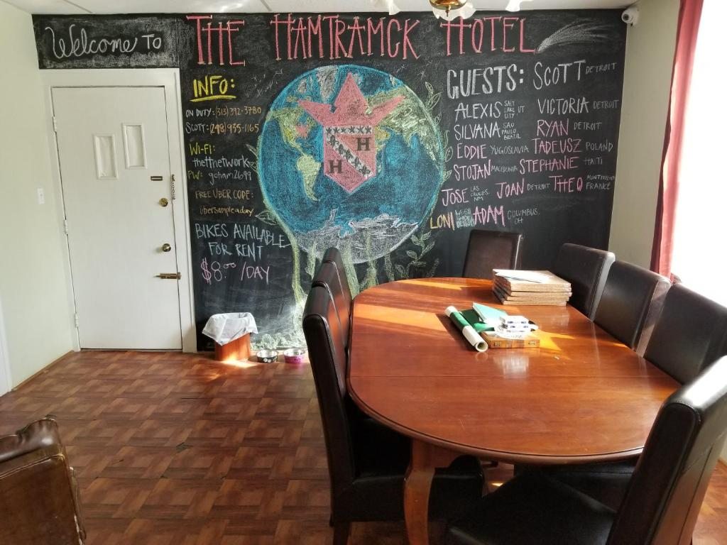 Hamtramck Hostel, Детройт