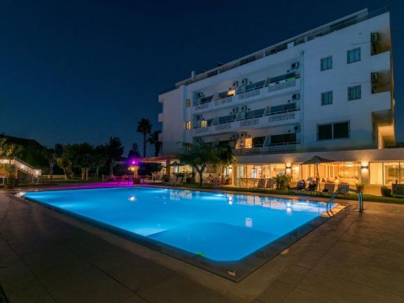 Matala Bay Hotel & Apartments, Матала (Крит)