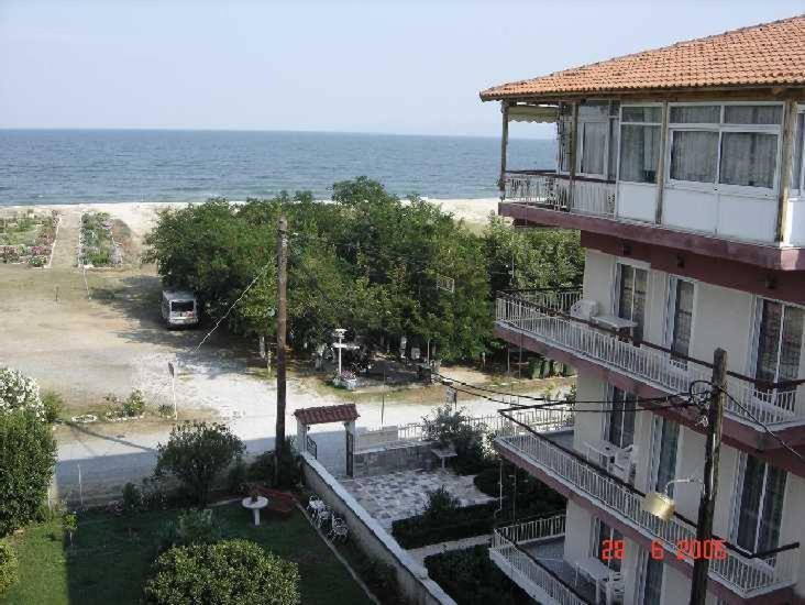 Hotel Angela with balcony, Аспровальта