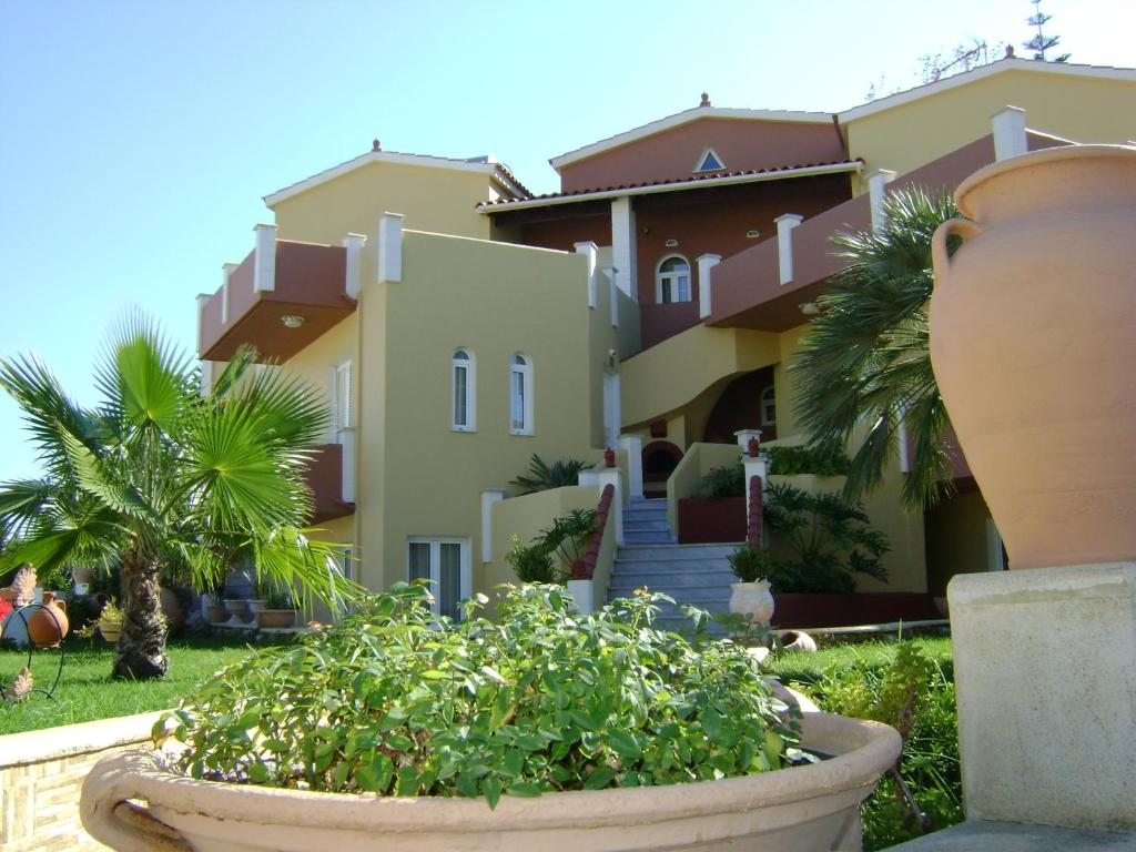 Heaven Apartments near the beach, Агия-Марина-Неа-Кидон