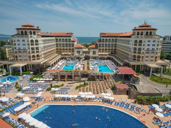 Курортный отель Iberostar Sunny Beach Resort, Солнечный Берег