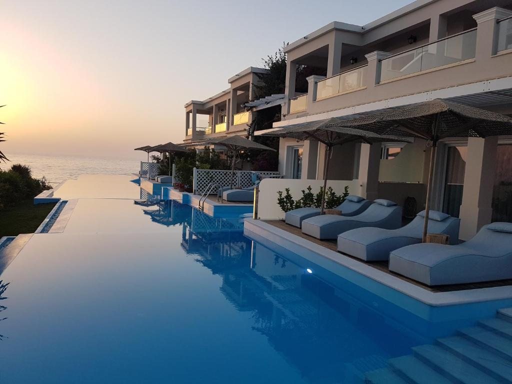 Paralia Luxury Suites, Агиос Стефанос, Пелопонесс, Западная Греция и Ионния