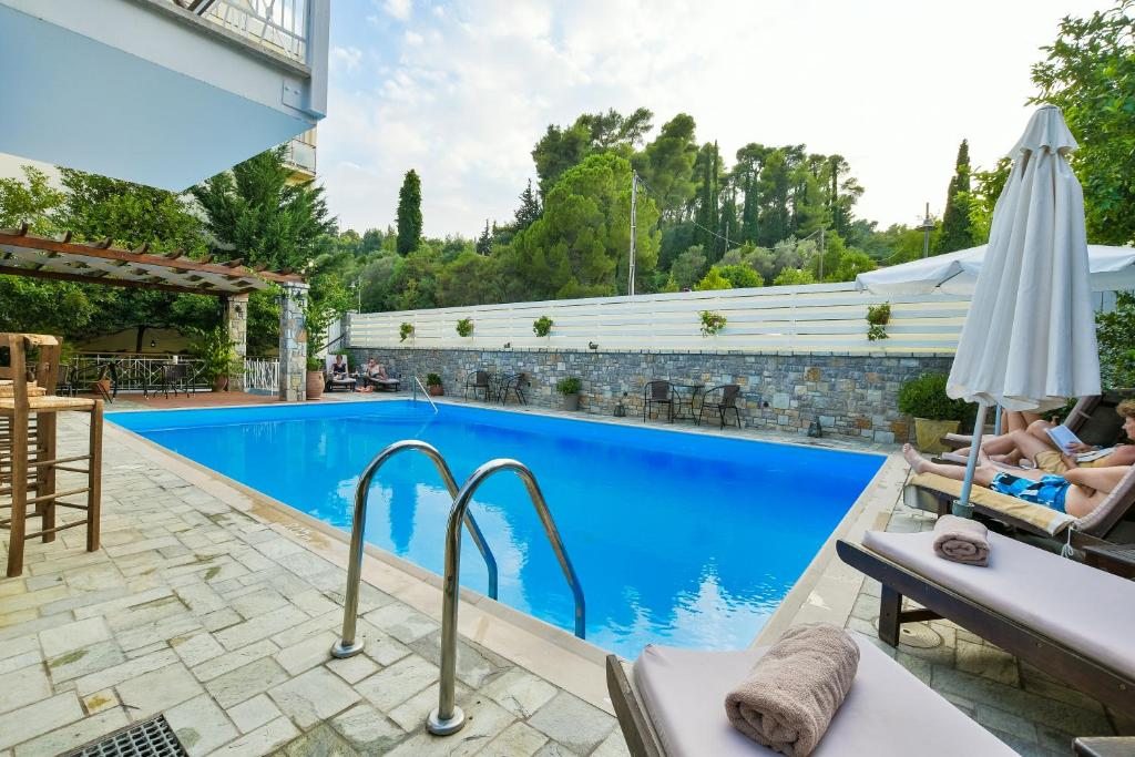 Neda Hotel, Олимпия, Пелопонесс, Западная Греция и Ионния