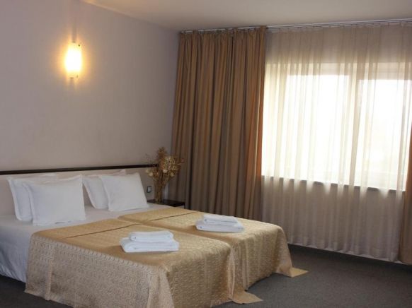 Отель Kendros Hotel, Пловдив