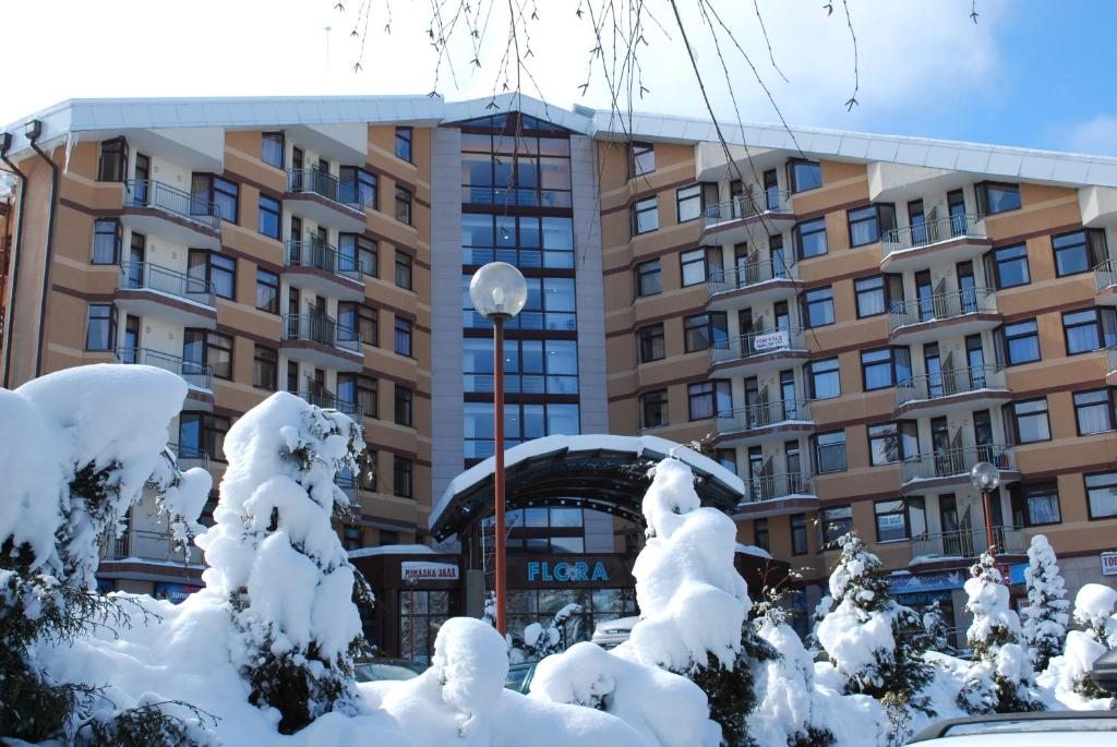 PM Services Flora Apartments, Боровец