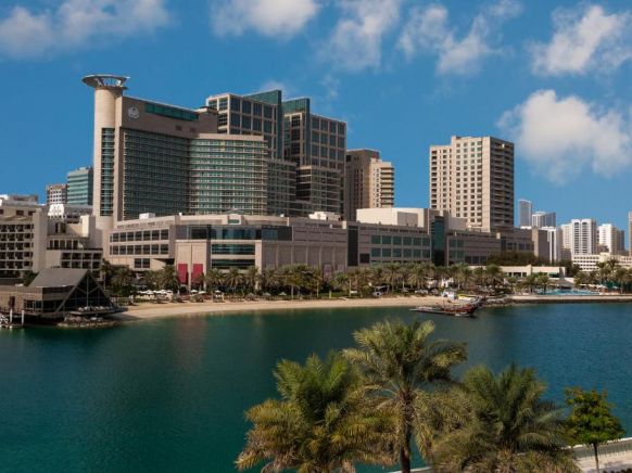 Апарт-отель Beach Rotana – All Suites, Абу-Даби