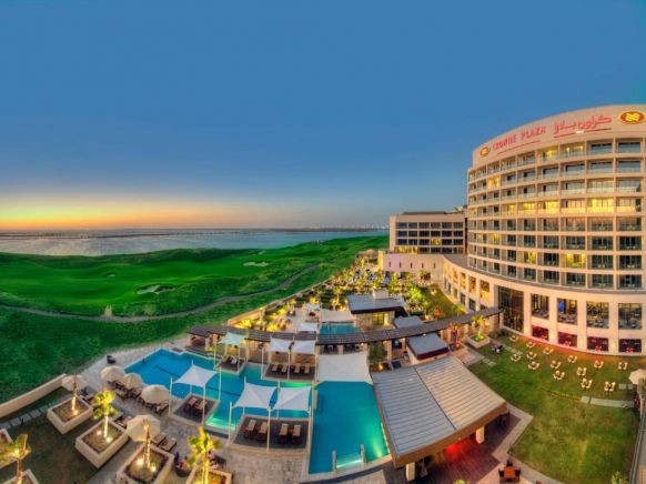 Отель Crowne Plaza Yas Island, Абу-Даби